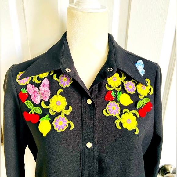 Dresses & Skirts - 1970’s Black Western Snap Dress!! Size M